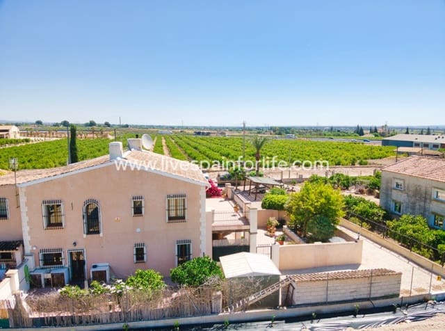 Finca/Casa Rural de 5 habitaciones en Albatera en venta con garaje - 320.000 € (Ref: 9985296)