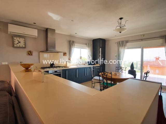 Finca/Casa Rural de 4 habitaciones en Albatera en venta con piscina garaje - 540.000 € (Ref: 9985299)