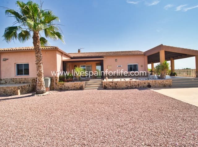 Finca/Casa Rural de 4 habitaciones en Albatera en venta con piscina garaje - 540.000 € (Ref: 9985299)