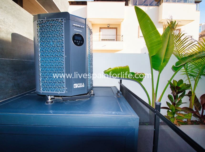 4 sovrum Villa till salu i Pilar de la Horadada med pool garage - 869 000 € (Ref: 9985300)