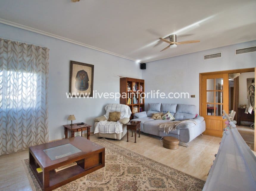 4 quarto Quinta/Casa Rural para venda em Dolores com piscina garagem - 369 000 € (Ref: 9985758)