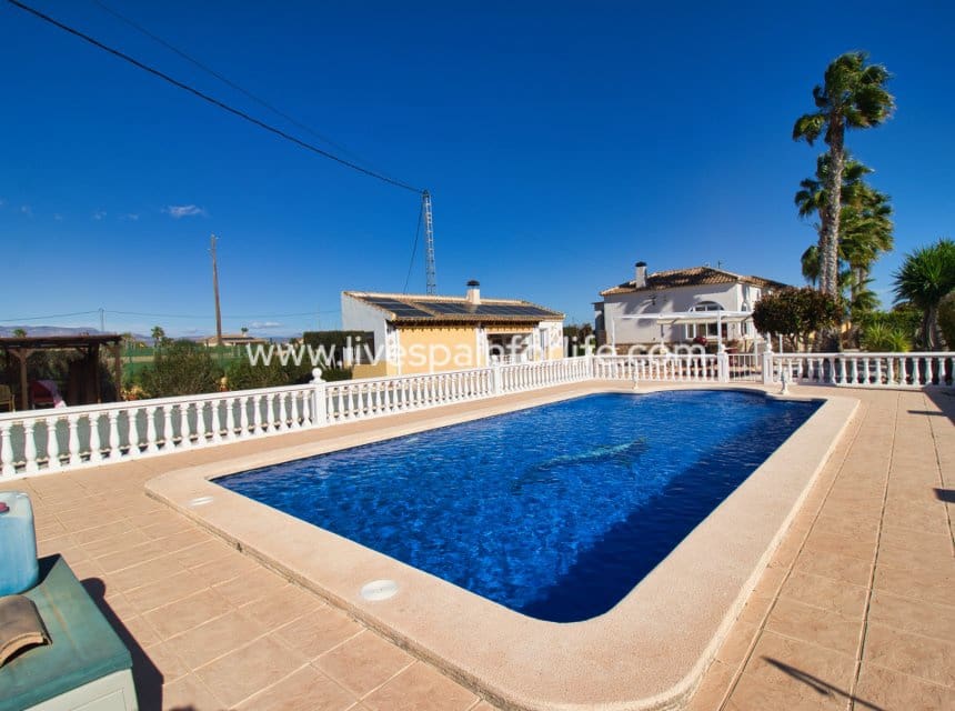 4 quarto Quinta/Casa Rural para venda em Dolores com piscina garagem - 369 000 € (Ref: 9985758)