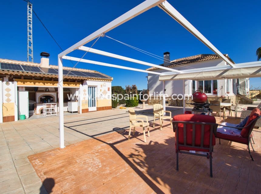 4 quarto Quinta/Casa Rural para venda em Dolores com piscina garagem - 369 000 € (Ref: 9985758)