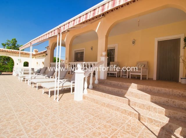 Finca/Casa Rural de 3 habitaciones en Callosa de Segura en venta con piscina garaje - 425.000 € (Ref: 9985759)