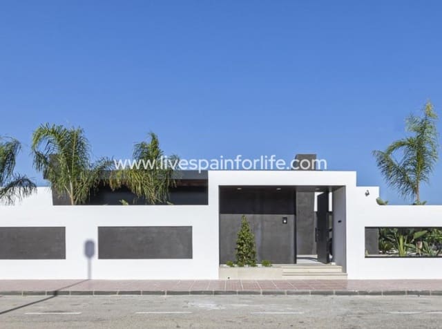3 soveværelse Villa til salg i Ciudad Quesada, Rojales med swimmingpool - € 1.099.000 (Ref: 9995356)