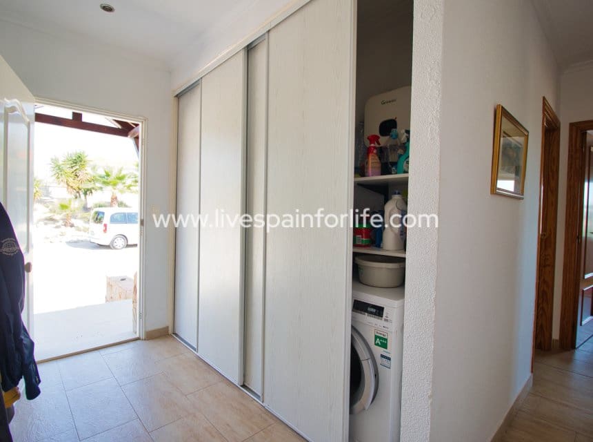 Finca/Casa Rural de 4 habitaciones en Albatera en venta con piscina garaje - 540.000 € (Ref: 9999138)