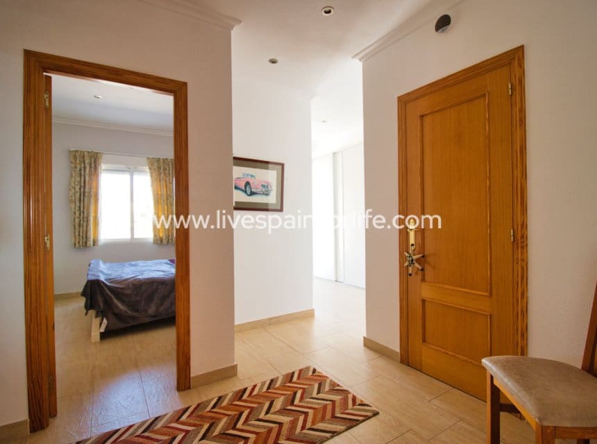 Finca/Casa Rural de 4 habitaciones en Albatera en venta con piscina garaje - 540.000 € (Ref: 9999138)