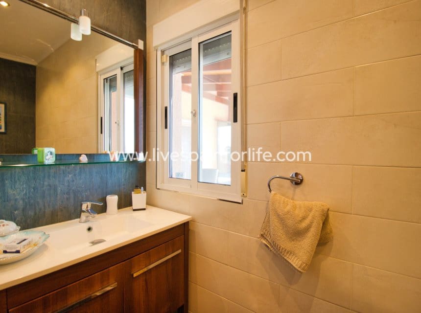 Finca/Casa Rural de 4 habitaciones en Albatera en venta con piscina garaje - 540.000 € (Ref: 9999138)