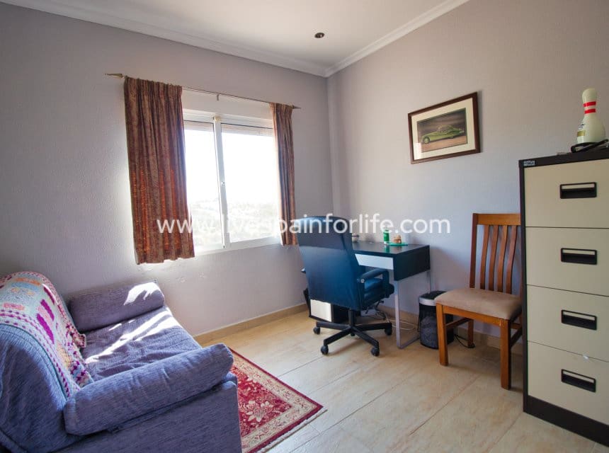 Finca/Casa Rural de 4 habitaciones en Albatera en venta con piscina garaje - 540.000 € (Ref: 9999138)