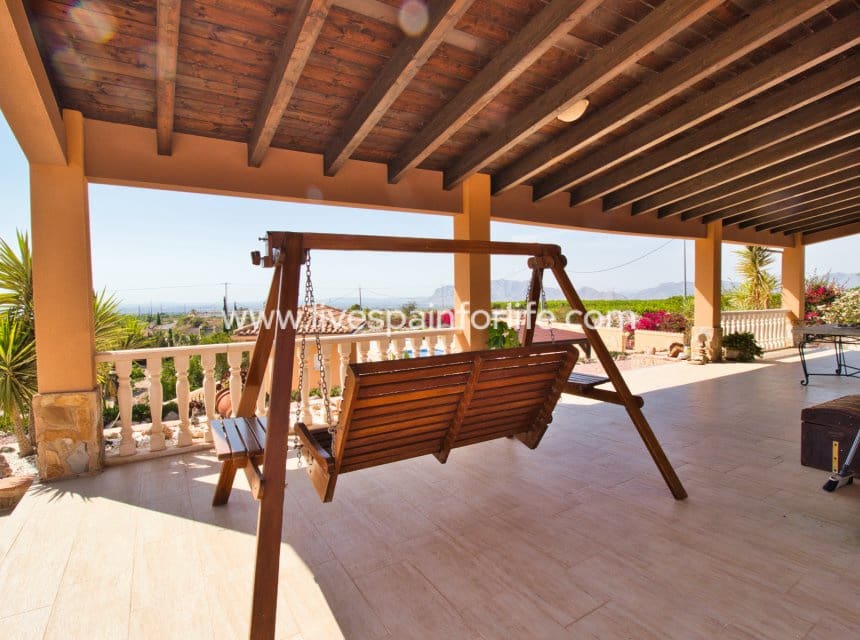 Finca/Casa Rural de 4 habitaciones en Albatera en venta con piscina garaje - 540.000 € (Ref: 9999138)