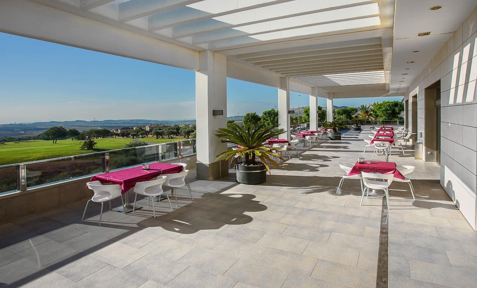 3 bedroom Villa for sale in Monforte del Cid with pool - € 505,900 (Ref: 7883844)