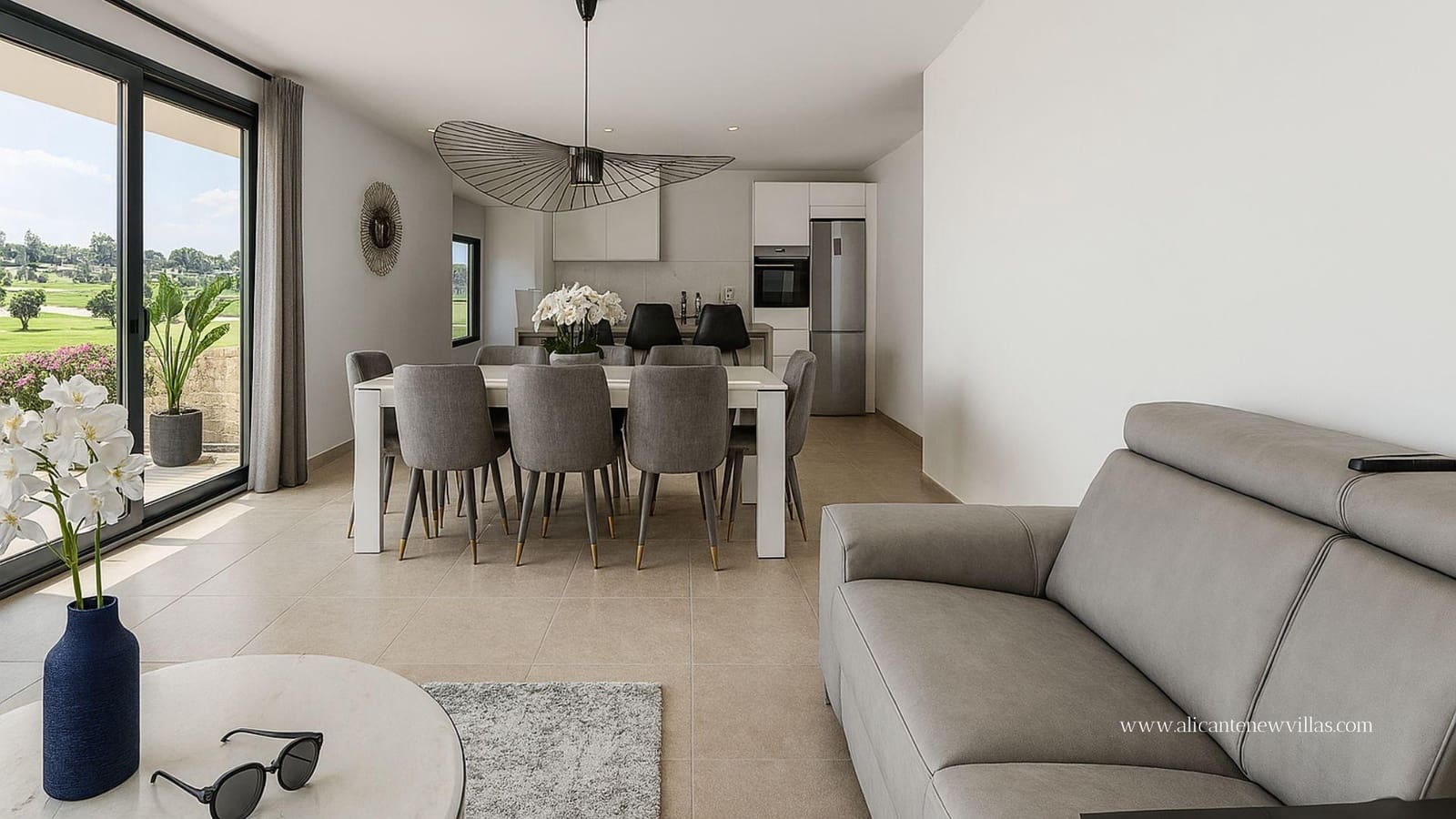 3 bedroom Villa for sale in Monforte del Cid with pool - € 505,900 (Ref: 7883844)