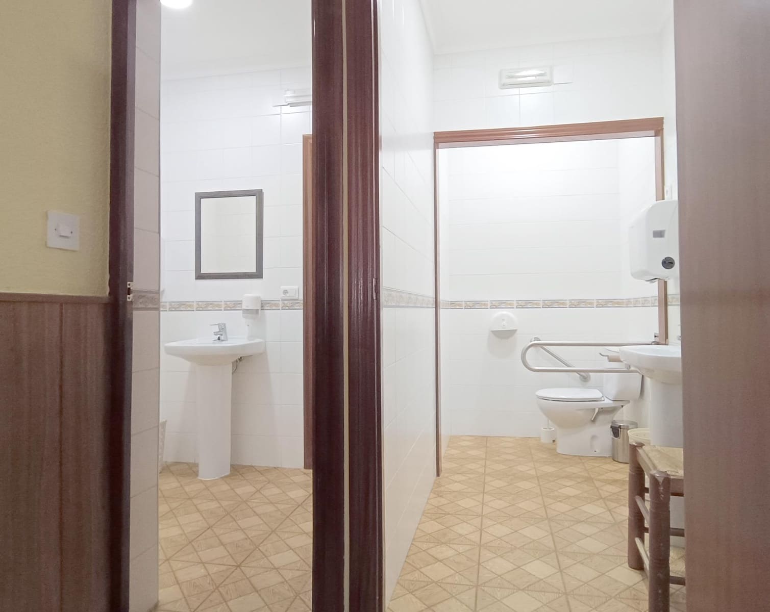 3 soveværelse Villa til salg i Elda - € 450.000 (Ref: 9012857)