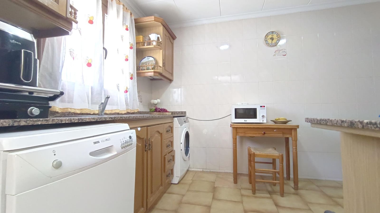 3 soveværelse Villa til salg i Elda - € 450.000 (Ref: 9012857)