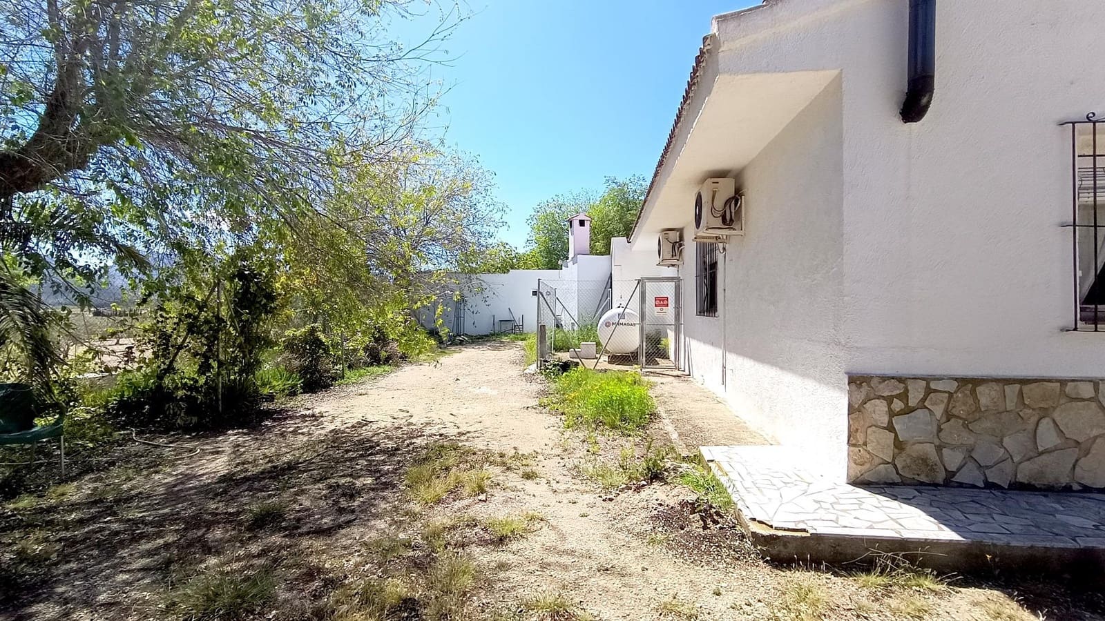 3 soveværelse Villa til salg i Elda - € 450.000 (Ref: 9012857)