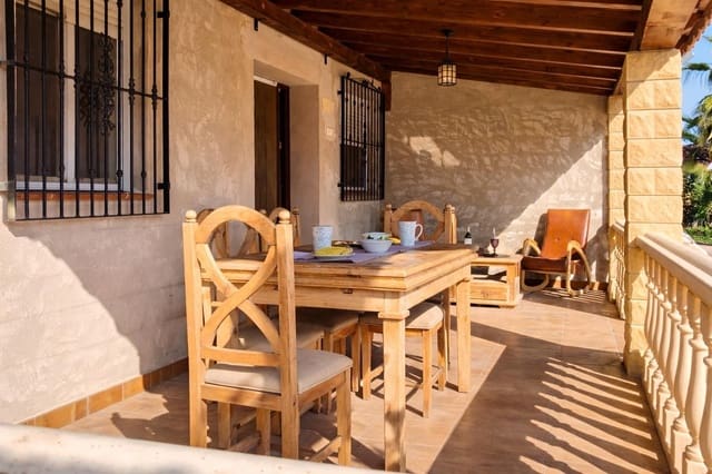 4 makuuhuone Huvila myytävänä paikassa Aspe mukana uima-altaan - 434 900 € (Ref: 9631771)