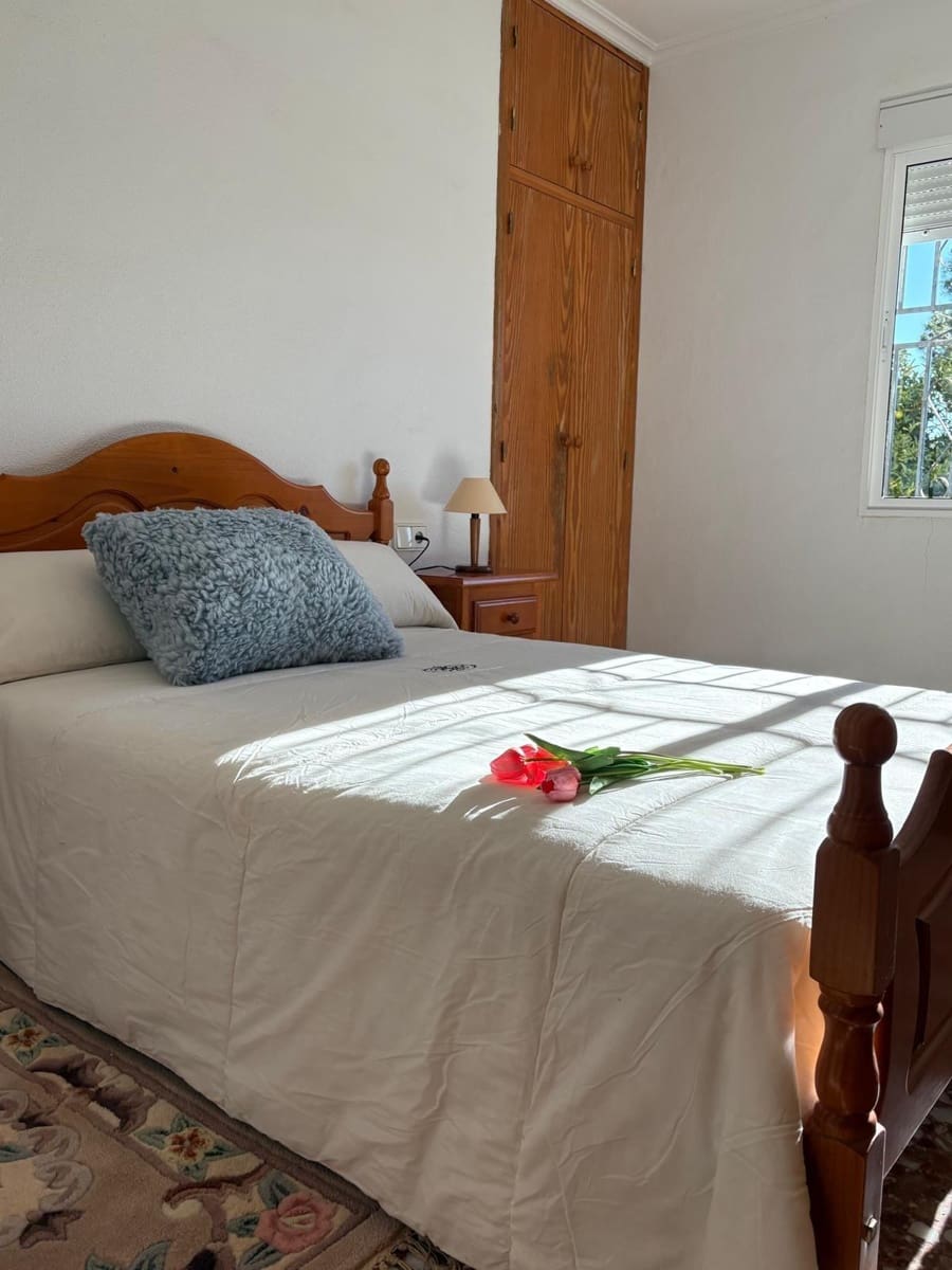 6 makuuhuone Huvila myytävänä paikassa Hondon de los Frailes mukana uima-altaan - 280 000 € (Ref: 9631773)