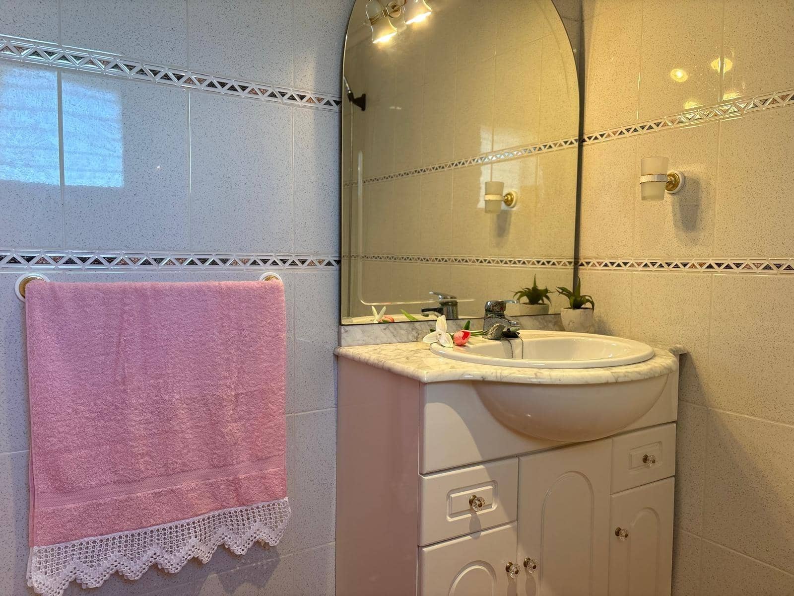 6 makuuhuone Huvila myytävänä paikassa Hondon de los Frailes mukana uima-altaan - 280 000 € (Ref: 9631773)