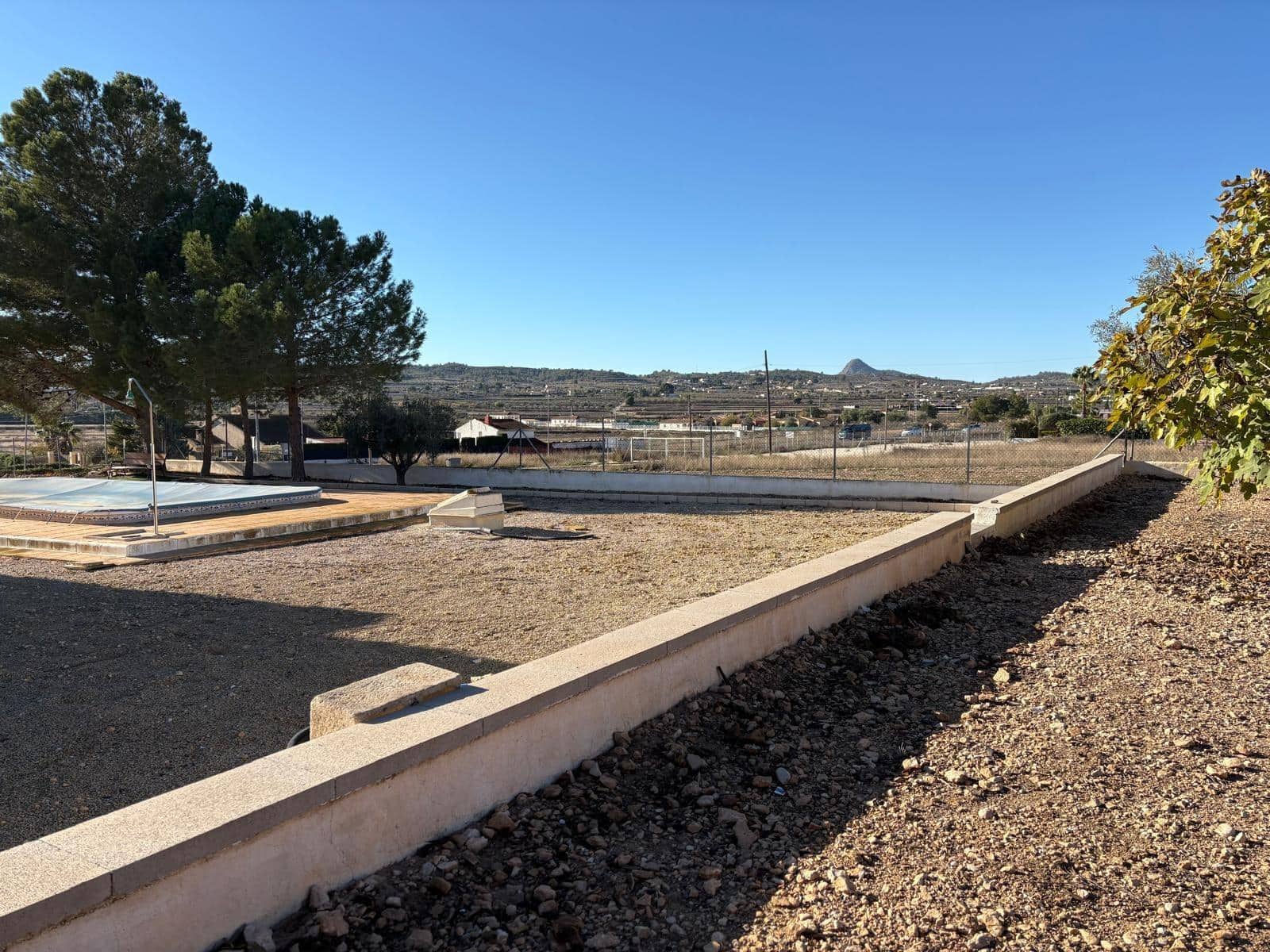 6 makuuhuone Huvila myytävänä paikassa Hondon de los Frailes mukana uima-altaan - 280 000 € (Ref: 9631773)