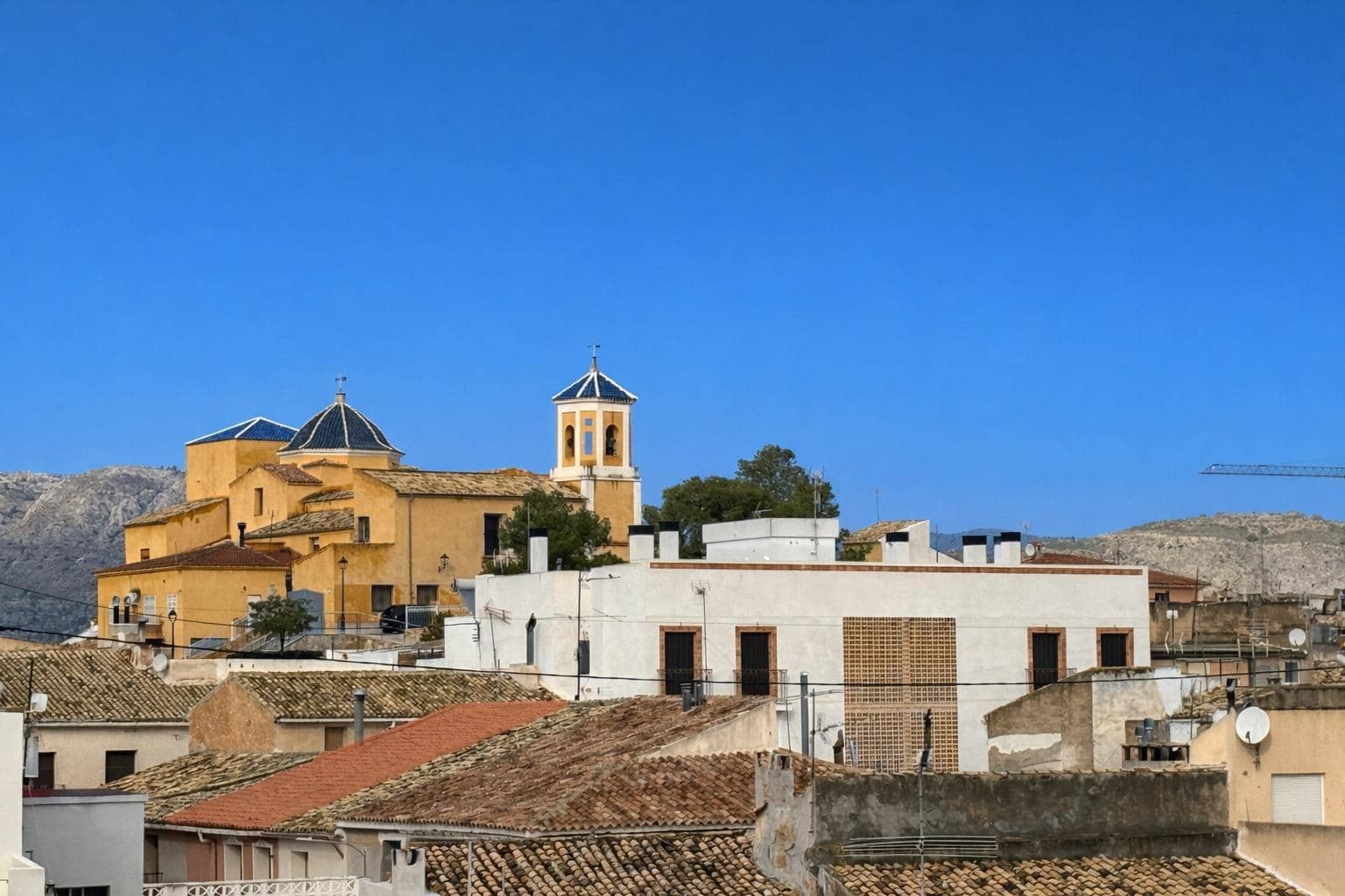 Piso de 2 habitaciones en Hondón de las Nieves en venta con garaje - 125.000 € (Ref: 9631774)