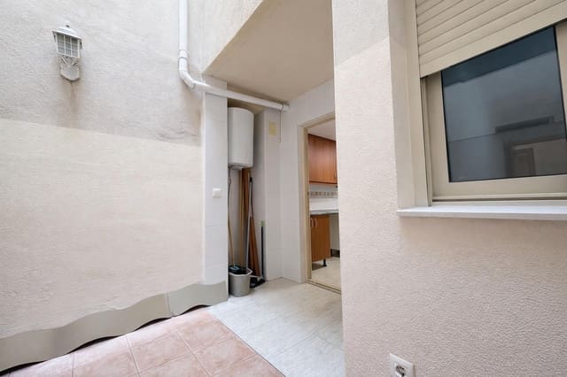Piso de 2 habitaciones en Hondón de las Nieves en venta con garaje - 125.000 € (Ref: 9631774)
