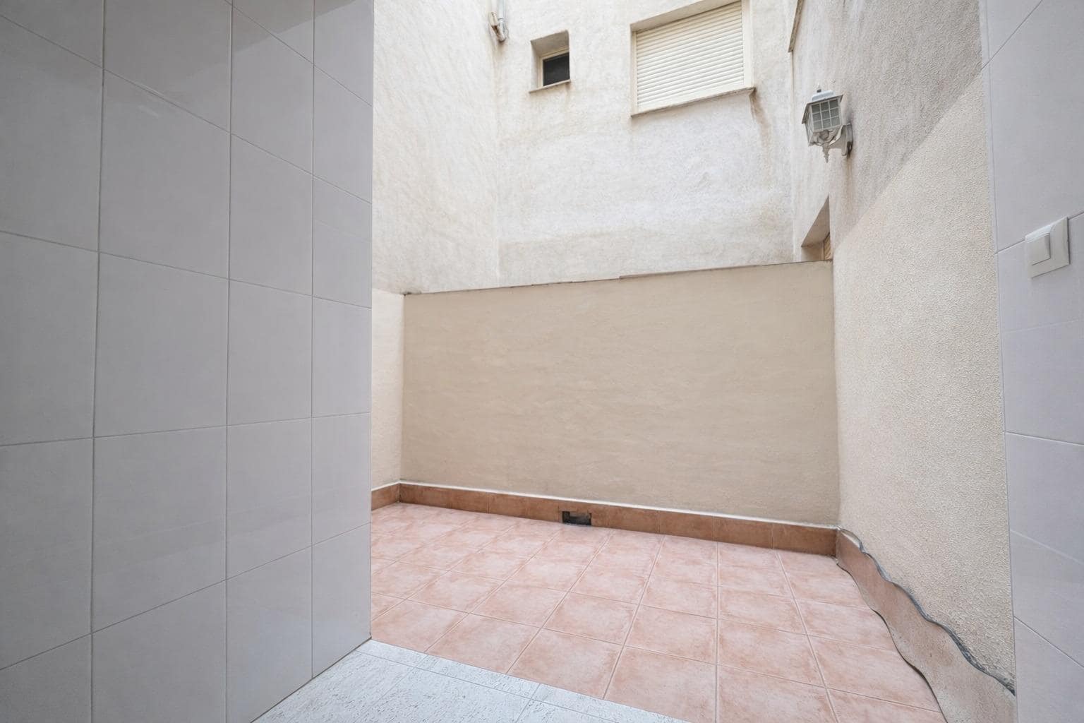 2 slaapkamer Flat te koop in Hondon de las Nieves met garage - € 125.000 (Ref: 9631774)