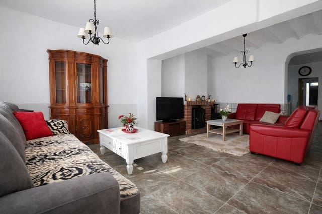 4 Zimmer Haus zu verkaufen in Hondón de los Frailes mit Garage - 119.950 € (Ref: 9634361)