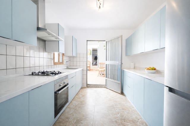 4 Zimmer Haus zu verkaufen in Hondón de los Frailes mit Garage - 119.950 € (Ref: 9634361)