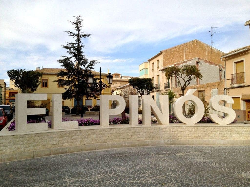 3 soverom Hus til salgs i Pinoso - € 135 000 (Ref: 9645101)