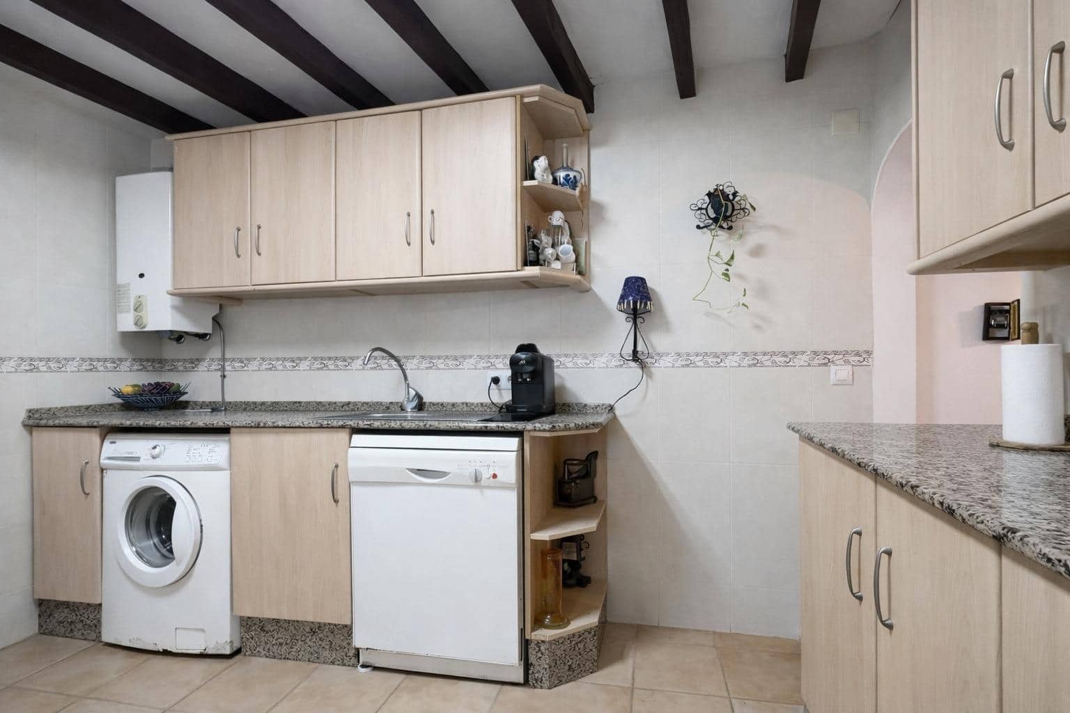 7 makuuhuone Maalaistalo myytävänä paikassa Hondon de las Nieves - 159 000 € (Ref: 9645102)