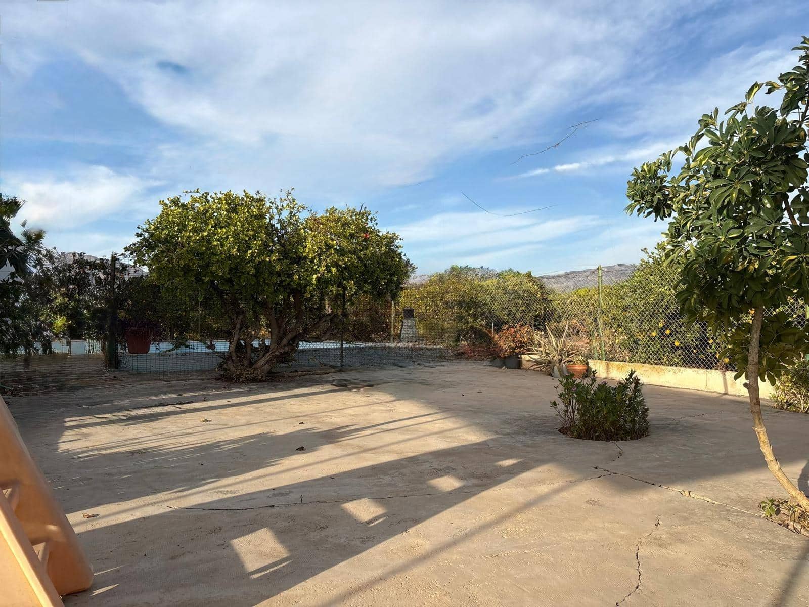 3 bedroom Villa for sale in Albatera with pool garage - € 182,000 (Ref: 9645103)