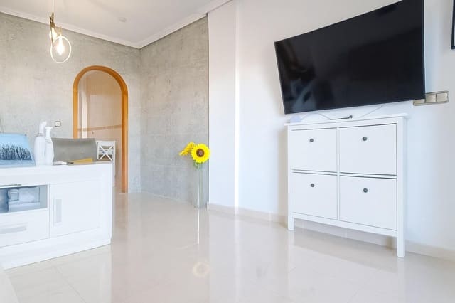 2 slaapkamer Appartement te koop in Orihuela met zwembad - € 159.000 (Ref: 9645104)