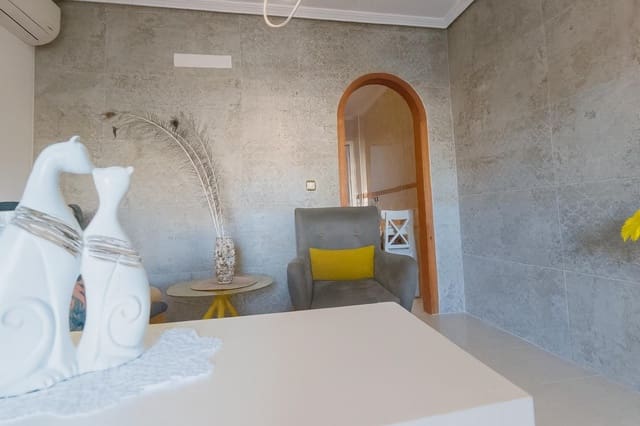 2 soverom Leilighet til salgs i Orihuela med svømmebasseng - € 159 000 (Ref: 9645104)