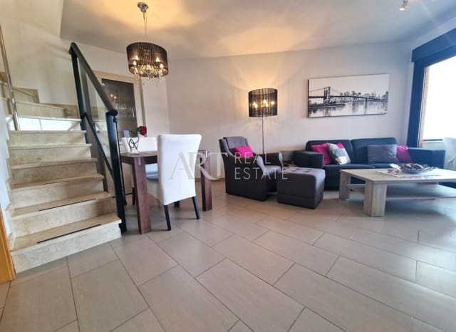 Ático de 1 habitación en Albir, Alfaz del Pi / L'Alfàs del Pi en venta con piscina garaje - 426.000 € (Ref: 7886307)