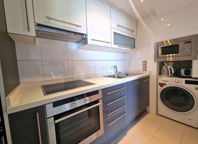 Ático de 1 habitación en Albir, Alfaz del Pi / L'Alfàs del Pi en venta con piscina garaje - 426.000 € (Ref: 7886307)