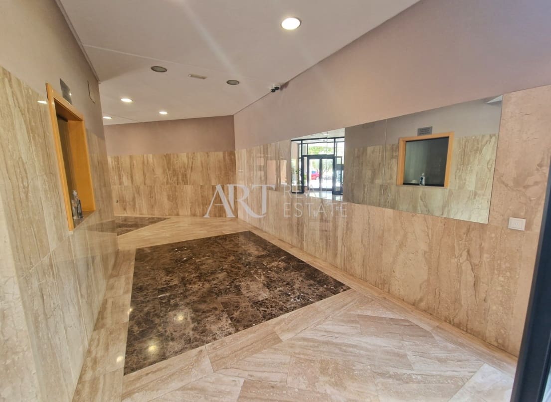 2 soverom Penthouse til salgs i Albir med svømmebasseng garasje - € 649 000 (Ref: 7886308)