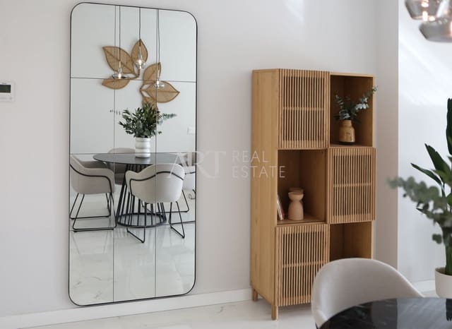 2 bedroom Apartment for sale in Poniente, Benidorm with pool - € 632,000 (Ref: 7886314)