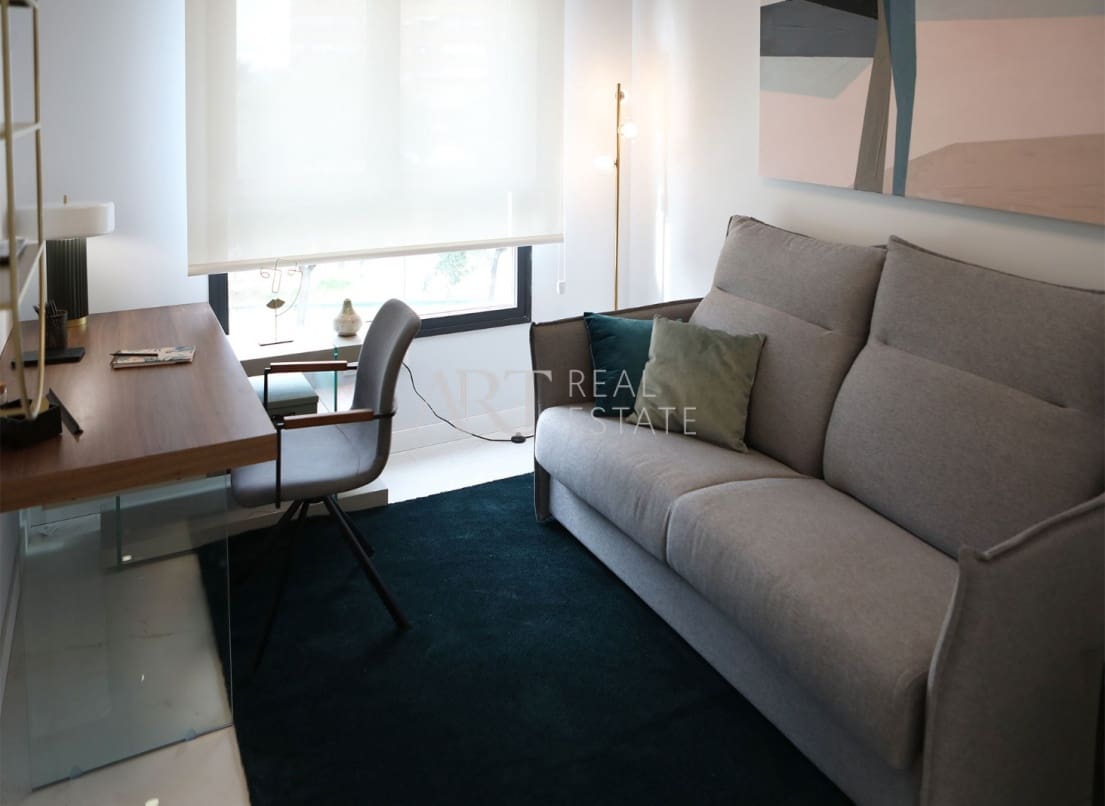 2 bedroom Apartment for sale in Benidorm with pool - € 632,000 (Ref: 7886314)