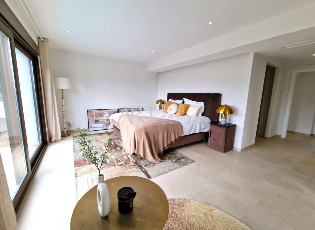 5 Zimmer Villa zu verkaufen in Altea mit Pool Garage - 2.250.000 € (Ref: 7886321)