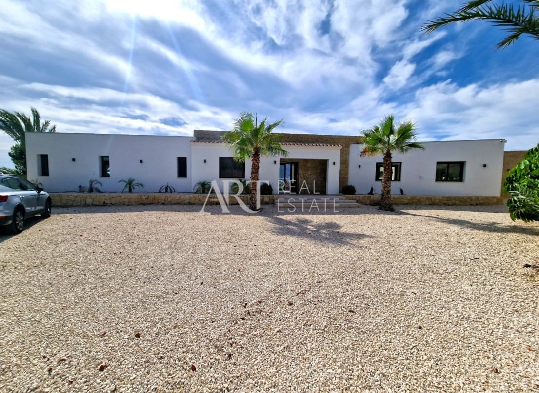 5 Zimmer Villa zu verkaufen in Altea mit Pool Garage - 2.250.000 € (Ref: 7886321)