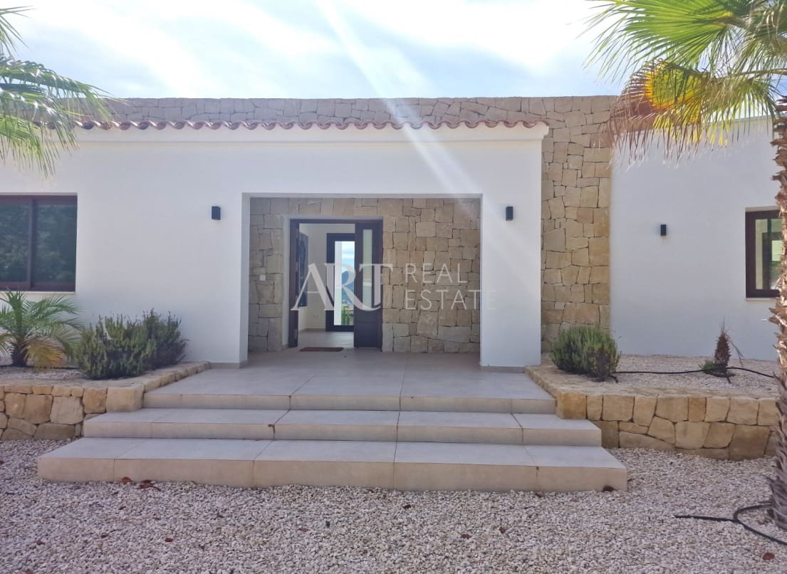 5 Zimmer Villa zu verkaufen in Altea mit Pool Garage - 2.250.000 € (Ref: 7886321)