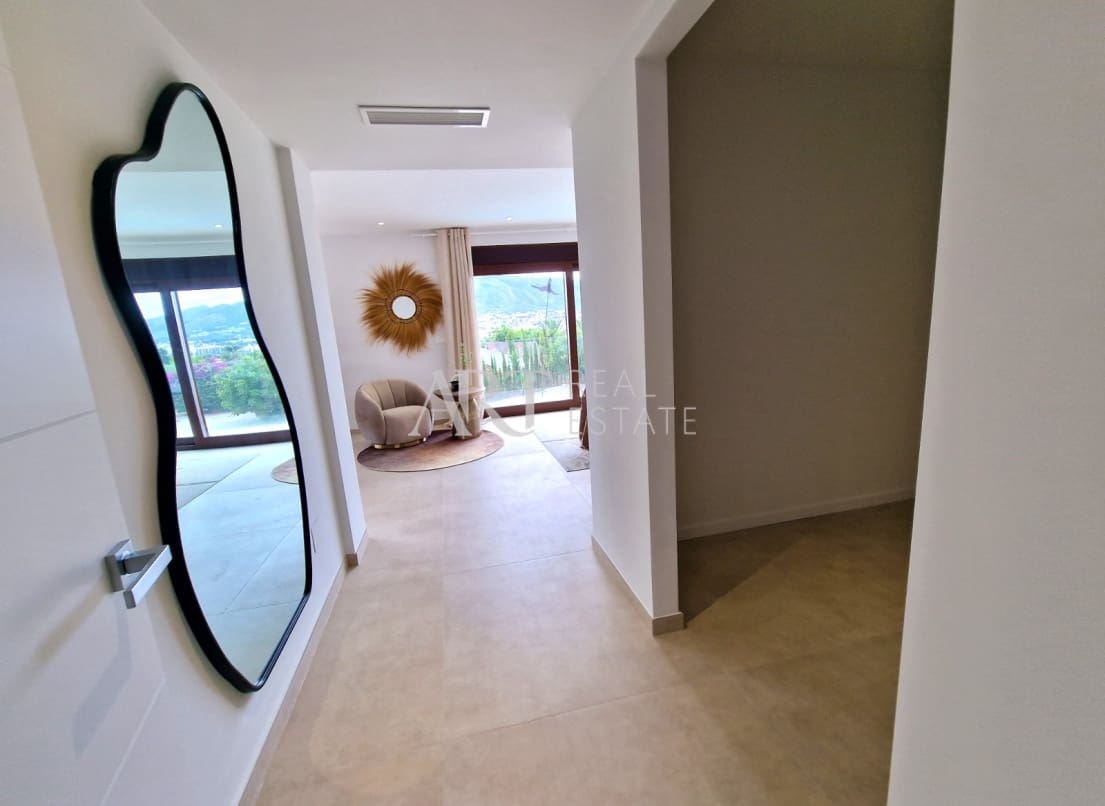 5 Zimmer Villa zu verkaufen in Altea mit Pool Garage - 2.250.000 € (Ref: 7886321)