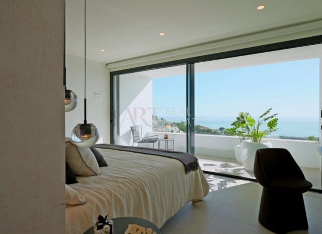 4 slaapkamer Villa te koop in Alhama Springs, Altea met zwembad - € 2.111.500 (Ref: 7887335)