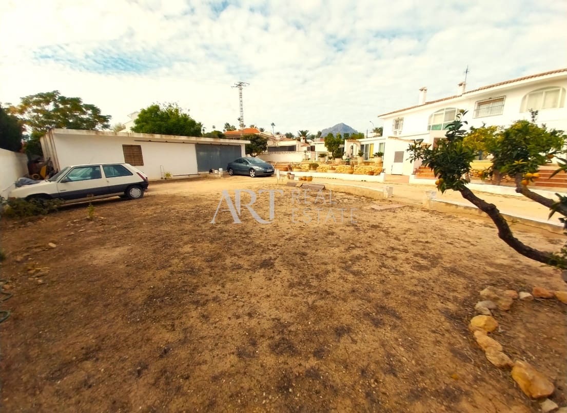 4 chambre Villa/Maison à vendre à Alfaz del Pi / L'Alfas del Pi avec piscine garage - 650 000 € (Ref: 7899589)