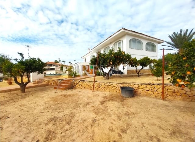 4 bedroom Villa for sale in Pueblo - Urbanizaciones, Alfaz del Pi / L'Alfàs del Pi with pool garage - € 650,000 (Ref: 7899589)
