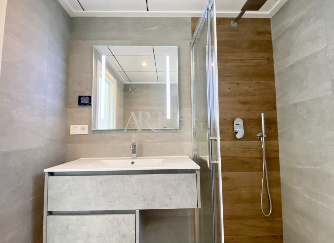 3 bedroom Villa for sale in La Nucia with pool - € 510,000 (Ref: 7933125)