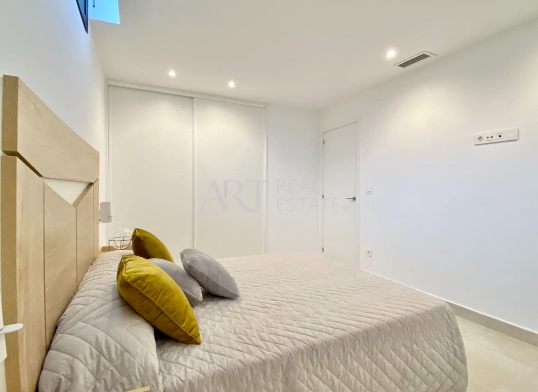 3 bedroom Villa for sale in La Nucia with pool - € 510,000 (Ref: 7933125)