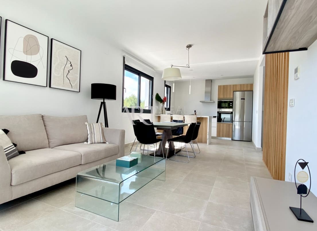 3 bedroom Villa for sale in La Nucia with pool - € 510,000 (Ref: 7933125)