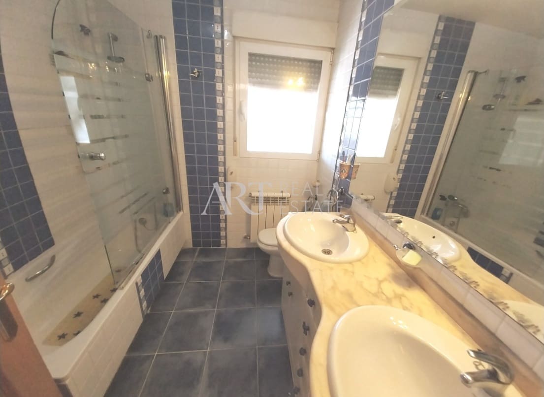 5 camera da letto Villa in vendita in Alfaz del Pi / L'Alfas del Pi con piscina - 699.000 € (Rif: 7993911)