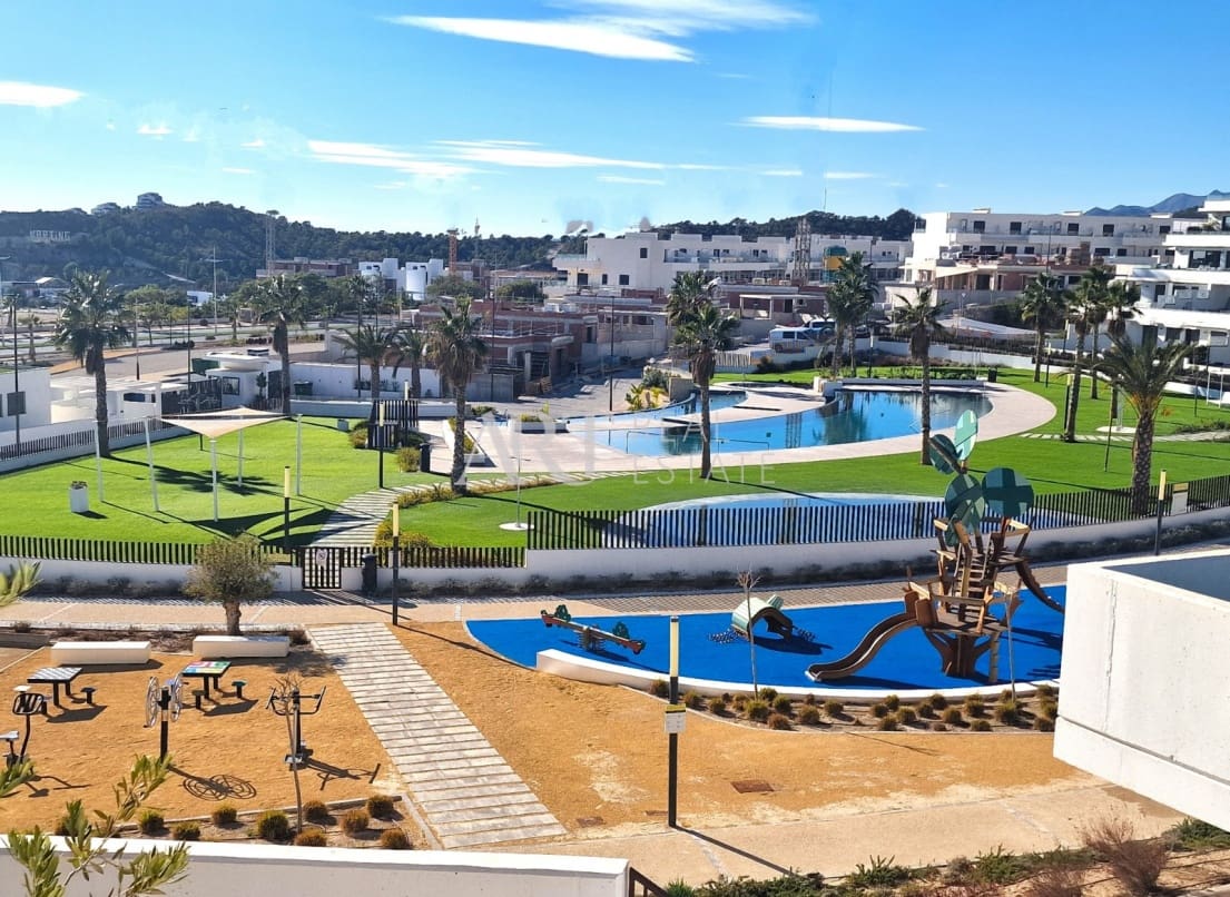 2 chambre Penthouse à vendre à Finestrat avec piscine garage - 410 000 € (Ref: 8025263)